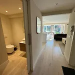Modern Flat With Garden
