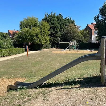 Modern Flat With Garden Casa vacanze Ostenda