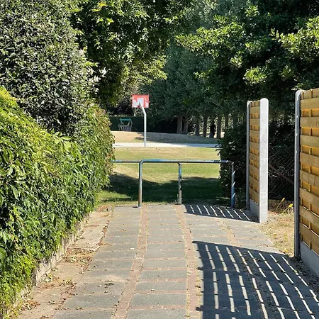 Modern Flat With Garden * Ostenda